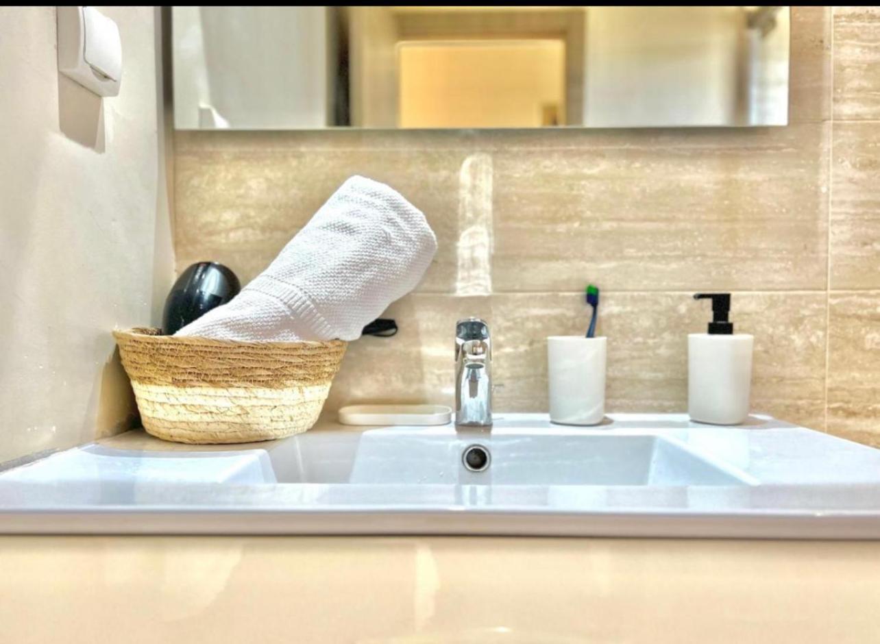 Appartement De Luxe Avec Jardin Vue Sur La Piscine Golf Securise 24H Sur 24 A 5 Minutes De L Aeroport Marrakesh Luaran gambar